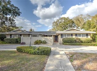 614 Royal Crest Dr, Brandon, FL 33511