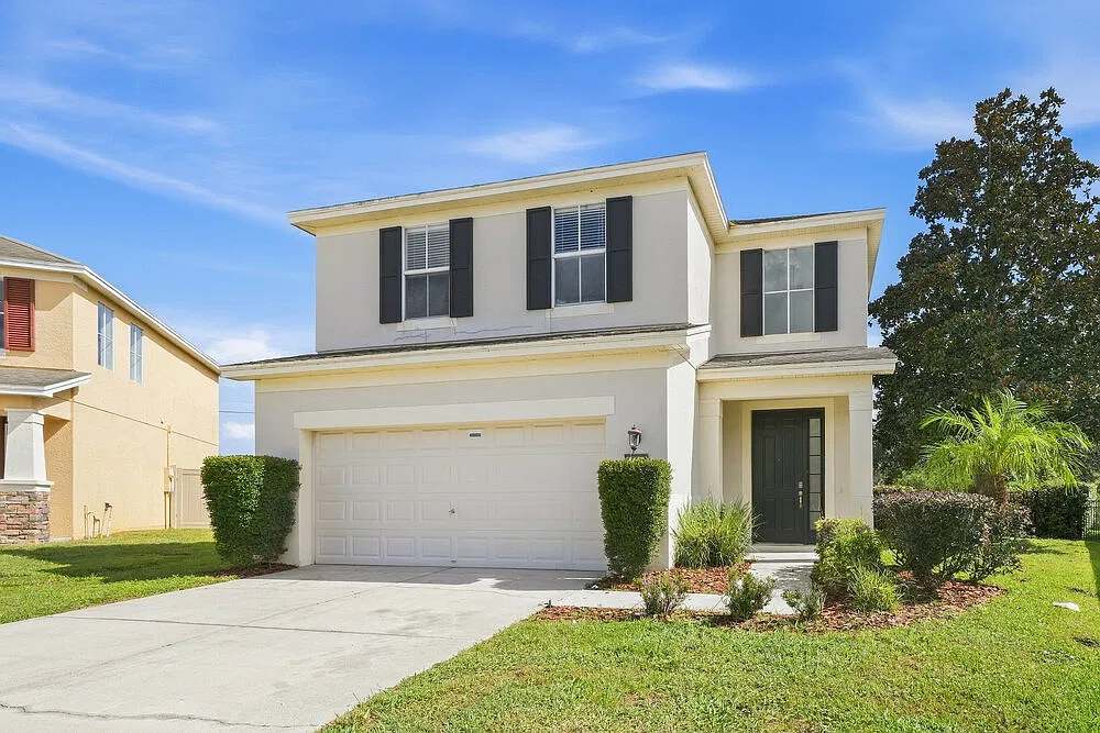 3 bed, 2.5 bath, 1842 sqft, $2,105 — Photo 4