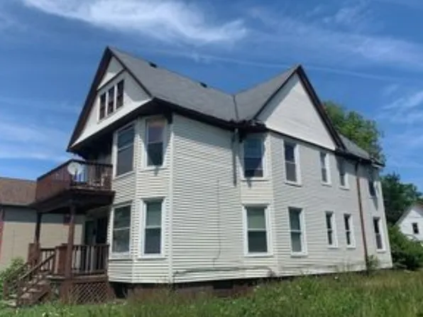 2126 N 27th St, Milwaukee, WI 53208