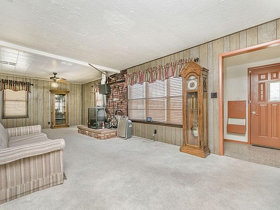 4th image of 705 Lefors St
