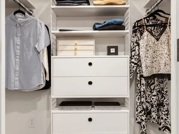 547 West 47th Street image 13 of 36