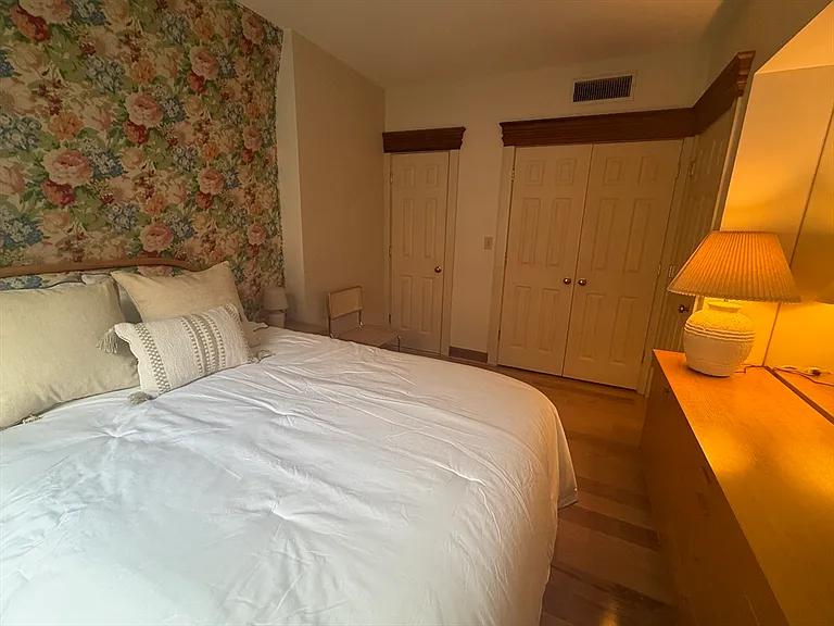 100 Fulton St #2T — Photo 6