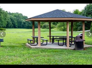 30 Rolling Meadow Rd, Fletcher, NC 28732