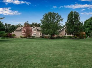 5906 Crittenden Rd, Akron, NY 14001