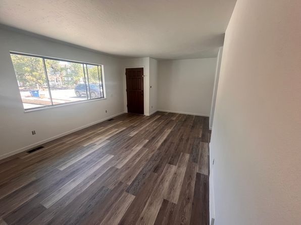 3253 Castaneda Dr #A