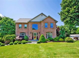 1106 Nicole Renee Dr, Latrobe, PA 15650
