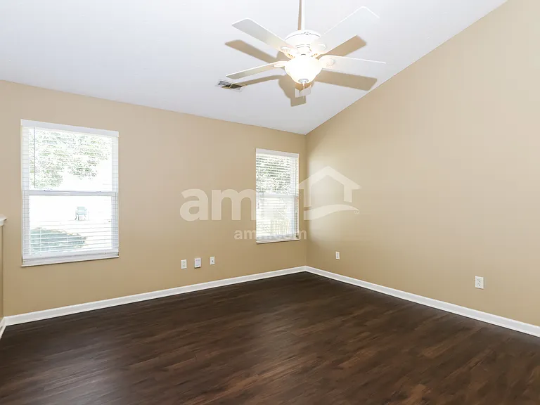 2311 Neff Ln — Photo 5