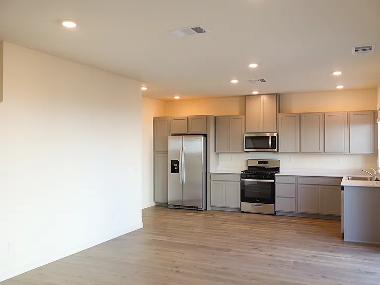 7767 Lone Prairie Rd — Photo 8