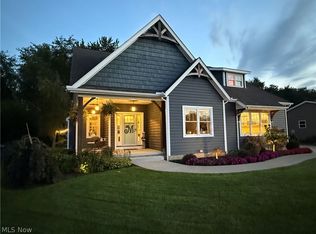 3098 Huntcliffe Rd NE, Canton, OH 44721