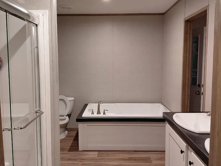 245 Crystal Ln — Photo 6