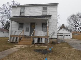 936 Rural St, Aurora, IL 60505