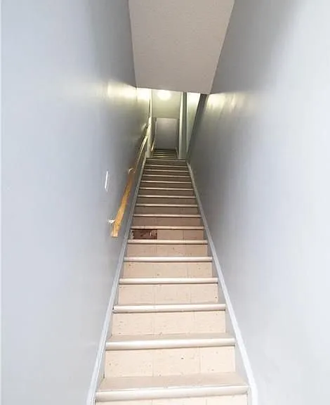 1104 College St #3 — Photo 2