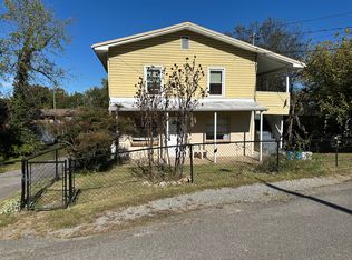 609 Glenoaks Dr #1, Knoxville, TN 37912