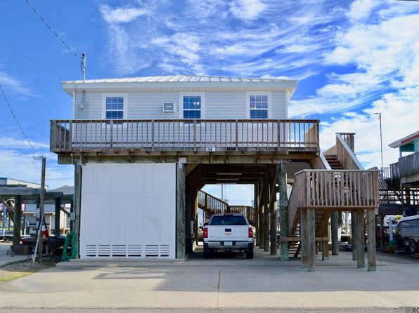 114 Romes Ln, Grand Isle, LA 70358