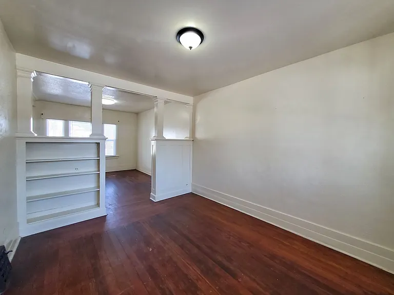 418 Sunnyside Ave — Photo 3