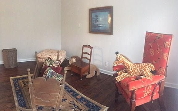 5th image of 710 Jardin Dr