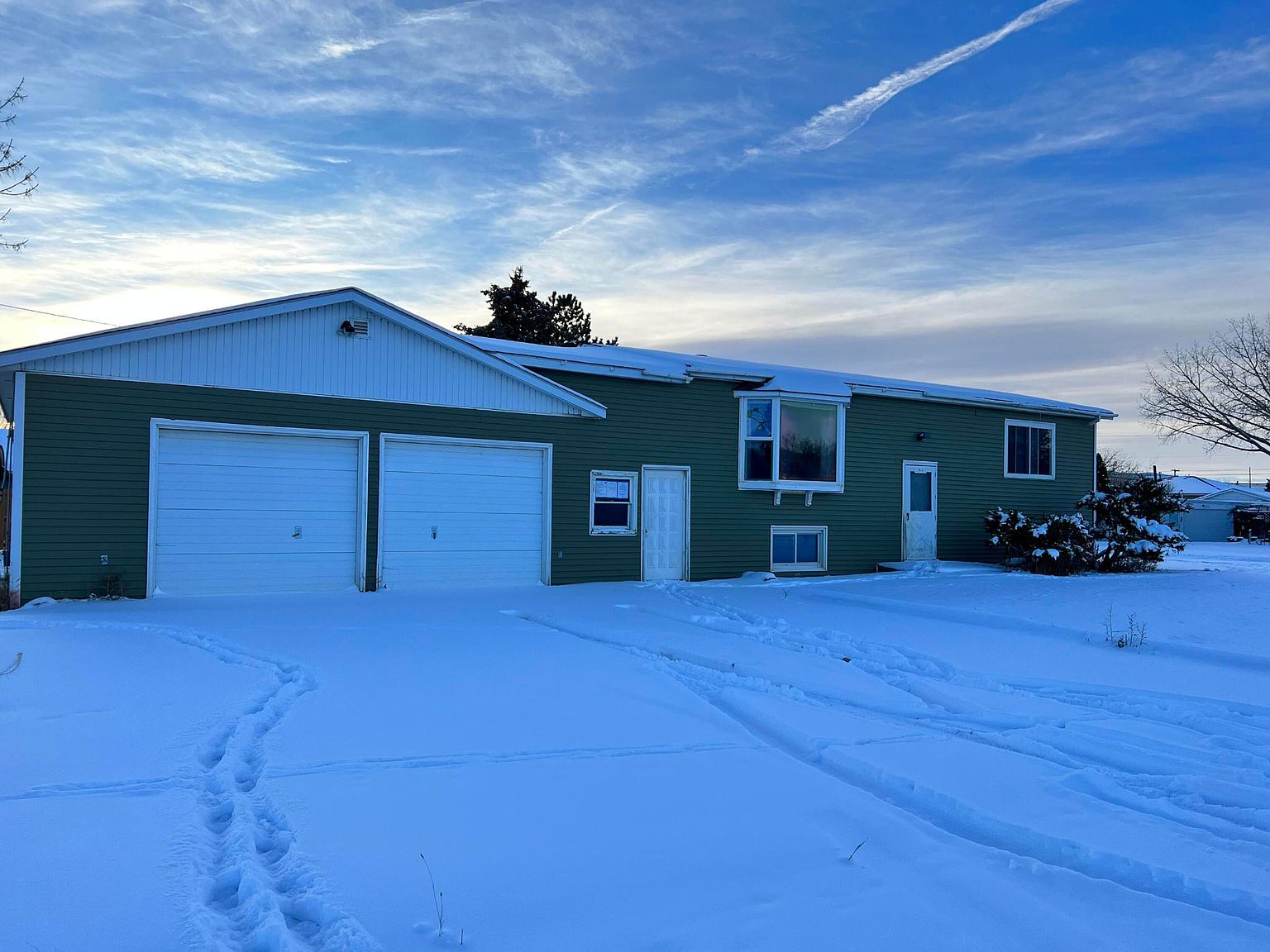 1020 24th St, Fort Benton, MT 59442 Zillow