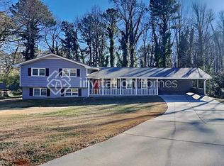 107 Blueberry Trl NW, Lilburn, GA 30047