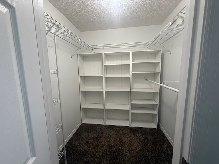 2094 Deltona Blvd — Photo 20