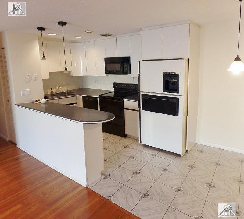 1st image of 50 Green St #369
