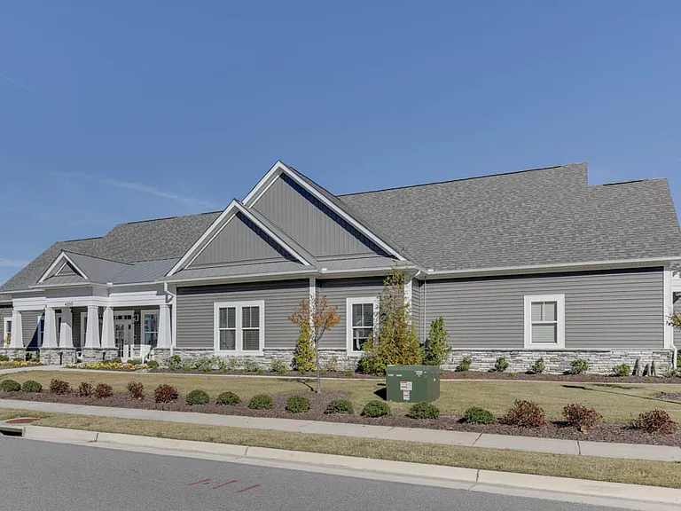 1104 Union Pacific Way — Photo 29