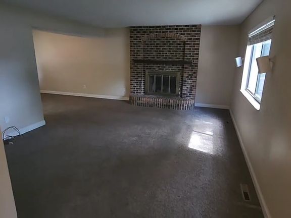 3rd image of 1100 Centaur Village Dr