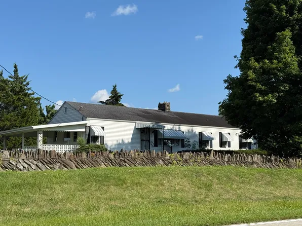 875 S Bluelicks Pike Rd, Mount Olivet, KY 41064