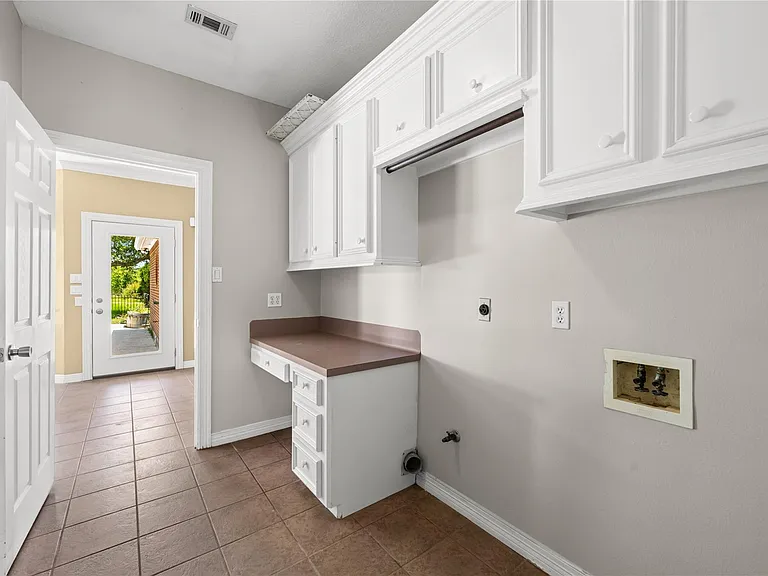 20240 Cypress Rosehill Rd — Photo 23