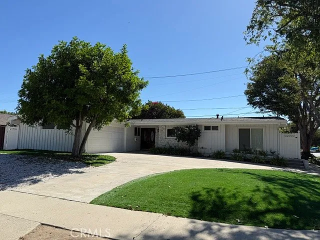 23180 Gainford St — Photo 1