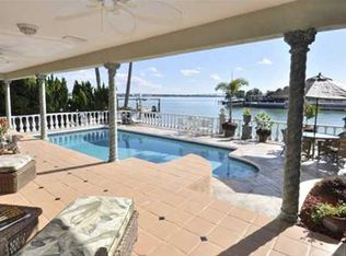 418 Belle Isle Ave, Belleair Beach, FL 33786