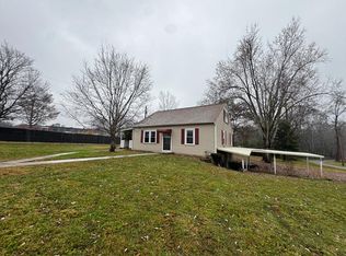 1212 Crescent Dr, Cookeville, TN 38501