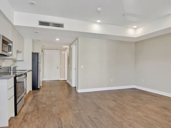 The Juliette, 11246 Otsego St #303, North Hollywood, CA 91601