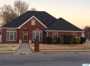 1502 Oak Lea Rd SW, Decatur, AL 35603