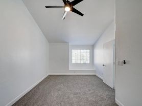 510 N Alma School Rd