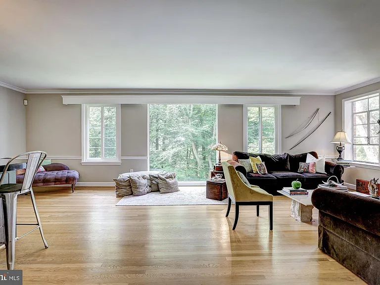 5204 Westwood Dr — Photo 5