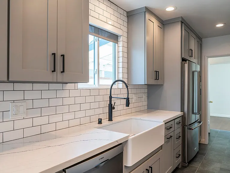 5348 W 142nd Pl — Photo 15