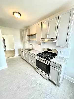 Rented by Pear NYC LLC | media 46