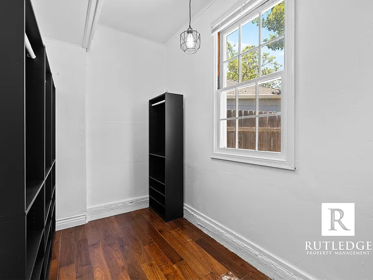 307 Monroe St — Photo 14