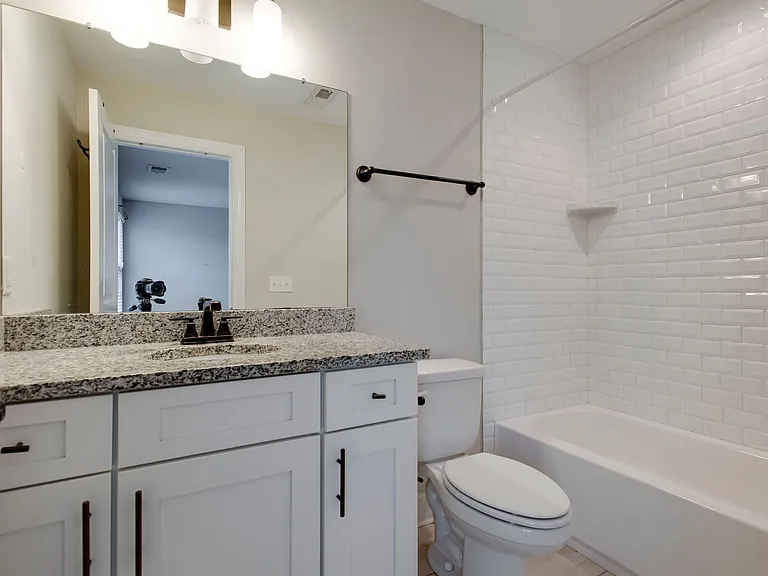 5218 Kentucky Ave — Photo 12