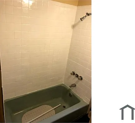 28 Greenwood St #2 — Photo 8