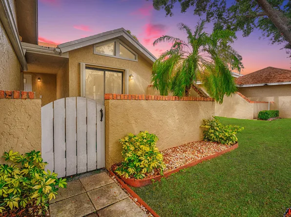 706 Maplewood Drive, Greenacres, FL 33415