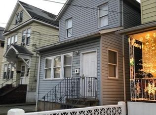 160 Grove St, Elizabeth, NJ 07202