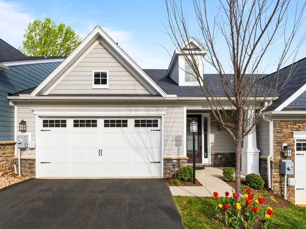 3220 Bergen St, Charlottesville, VA 22902