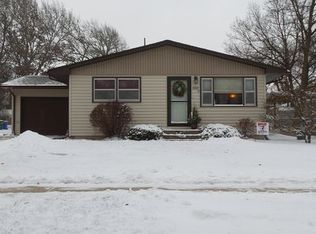 308 11th Ave, Brookings, SD 57006