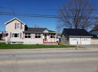 11 Water St, Howland, ME 04448