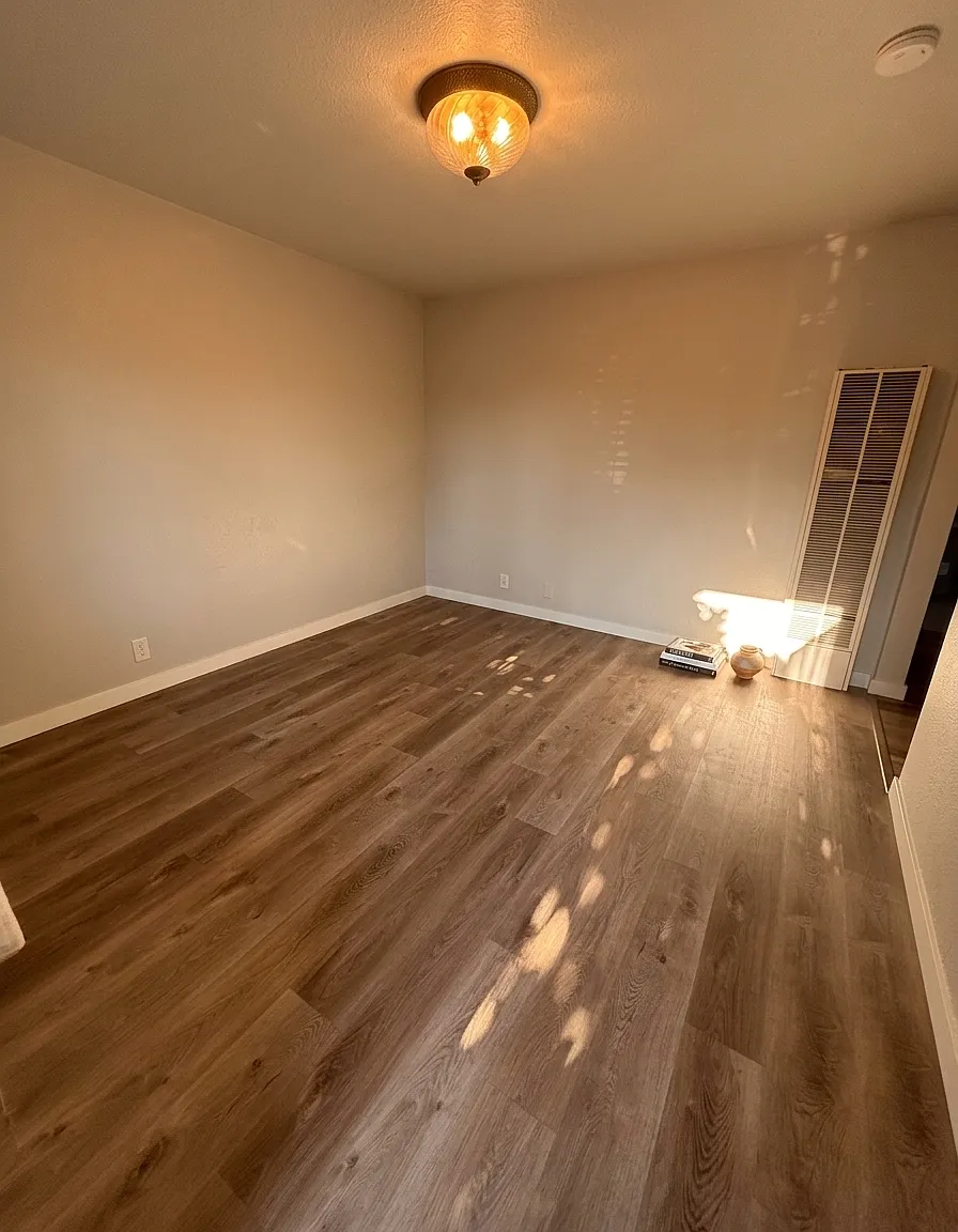 1 bed, 460 sqft, $1,950 — Photo 4