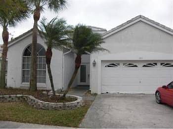 1st image of 1371 NW 185th Ter