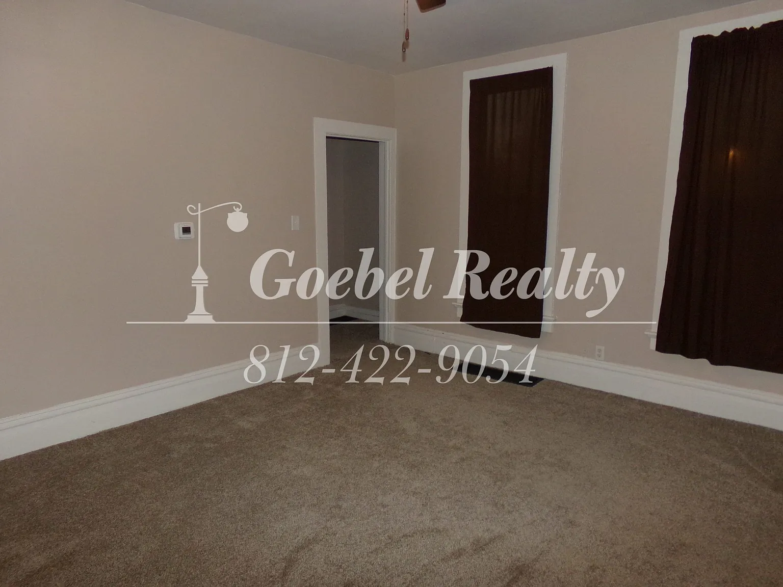 3 bed, 1000 sqft, $1,350 — Photo 3