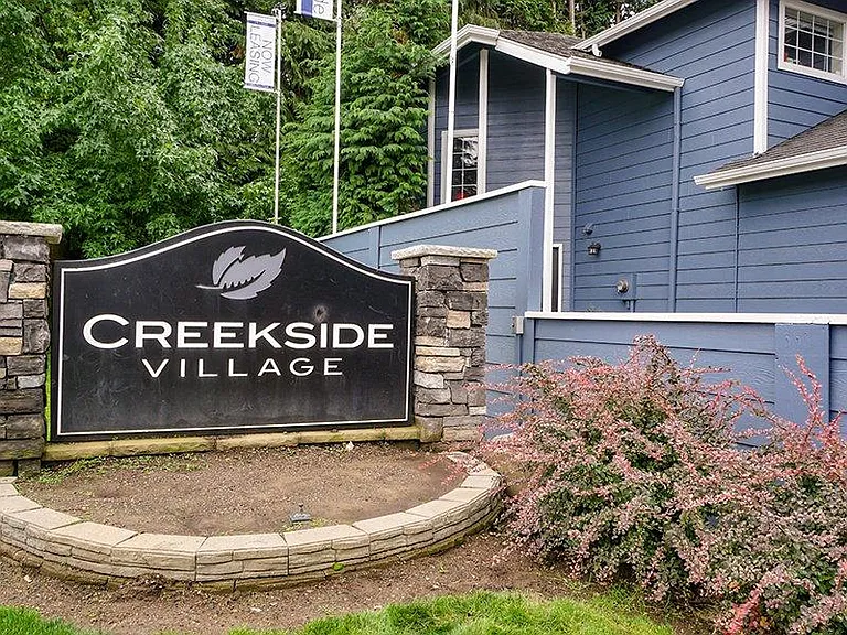 Creekside Village — Photo 40