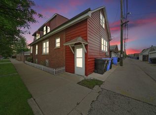 3900 W 56th Pl, Chicago, IL 60629